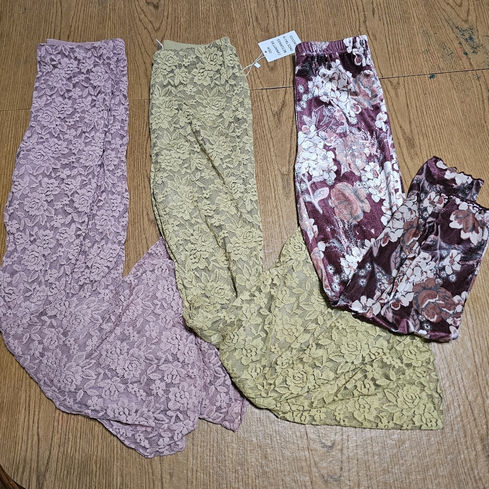 Joyfolie Kennedy Flare Pants And Myla Floral Leggings Lot Size 12